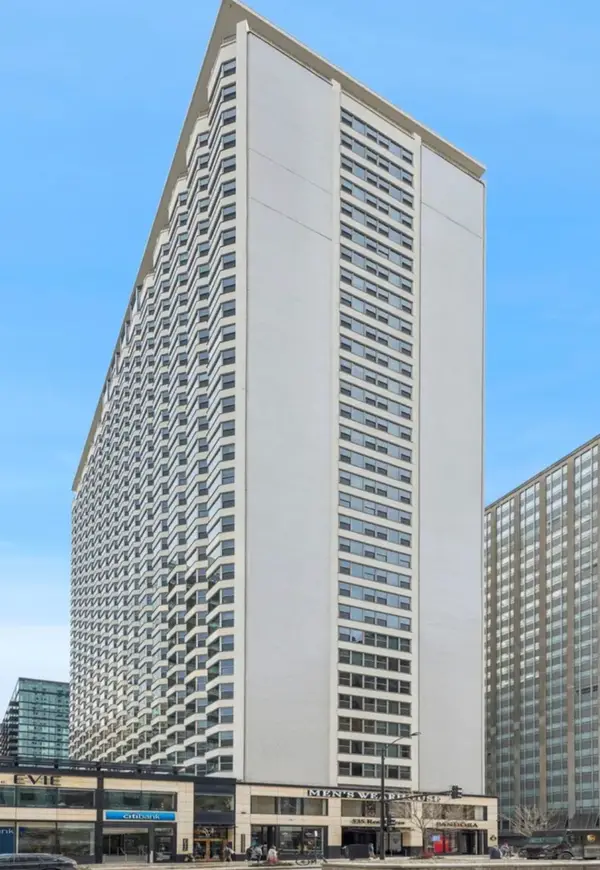 535 N Michigan Avenue #1403, Chicago, IL 60611