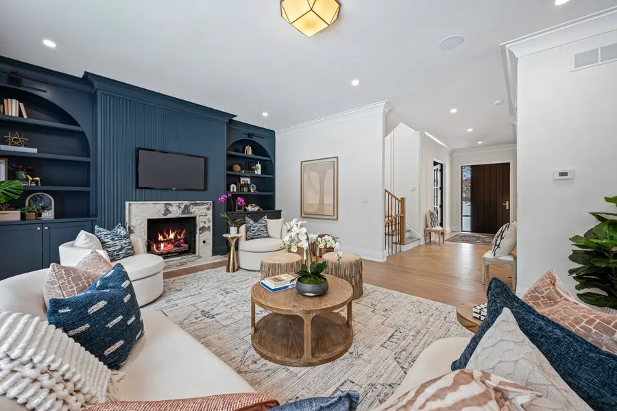 1427 Kenilworth Lane, Glenview, IL 60025 - #3