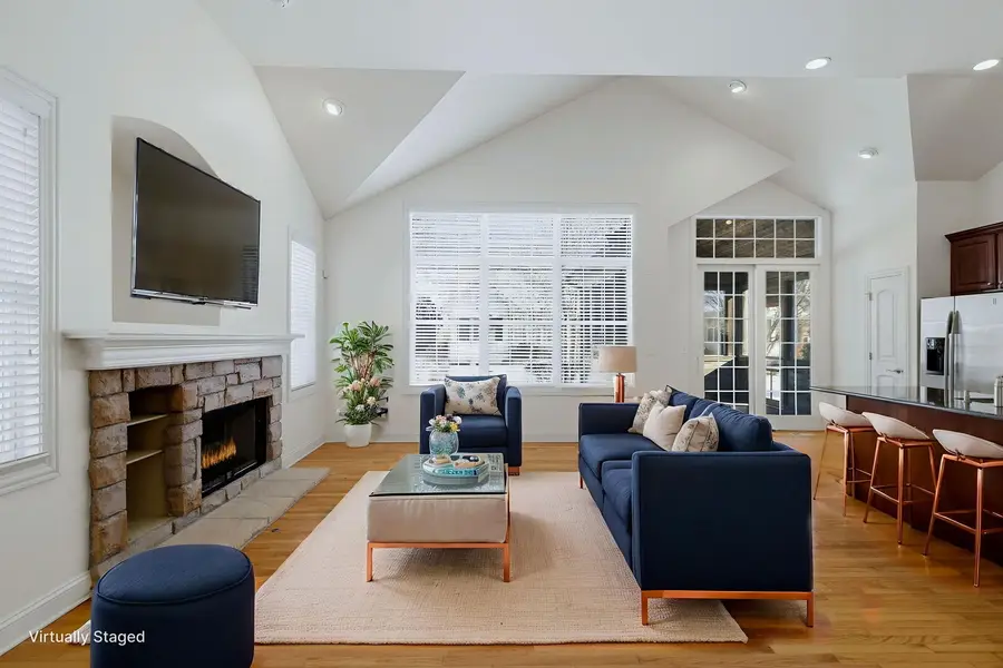 1285 Stonebriar Court, Naperville, IL 60540 - Image #2