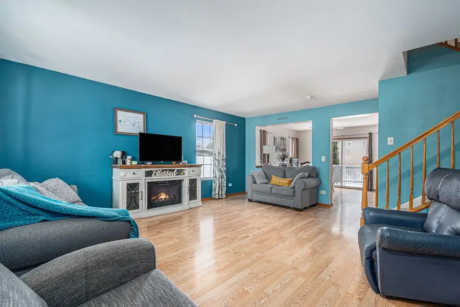 1137 S Wabena Avenue, Minooka, IL 60447 - Image #2