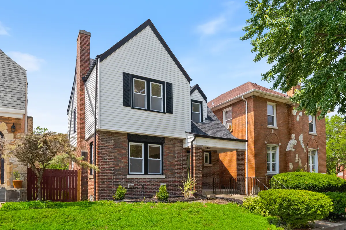 11304 S Lowe Avenue, Chicago, IL 60628 - Image #1