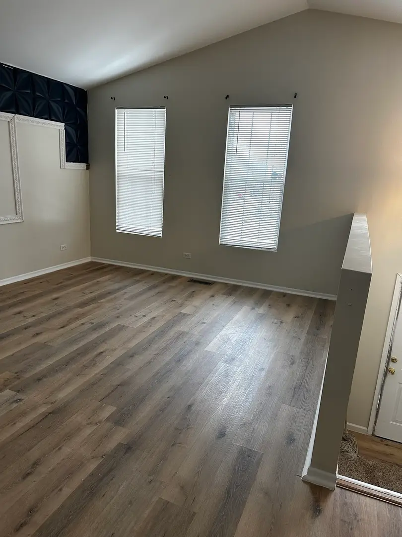 1121 Symphony Drive, Aurora, IL 60504 - Image #2