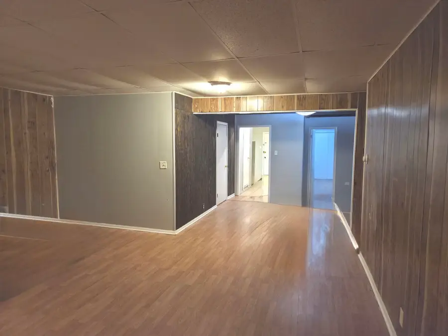 8256 S South Shore Drive, Chicago, IL 60617 - Image #3