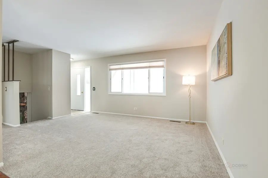 18758 W Highfield Drive, Gurnee, IL 60031 - #2