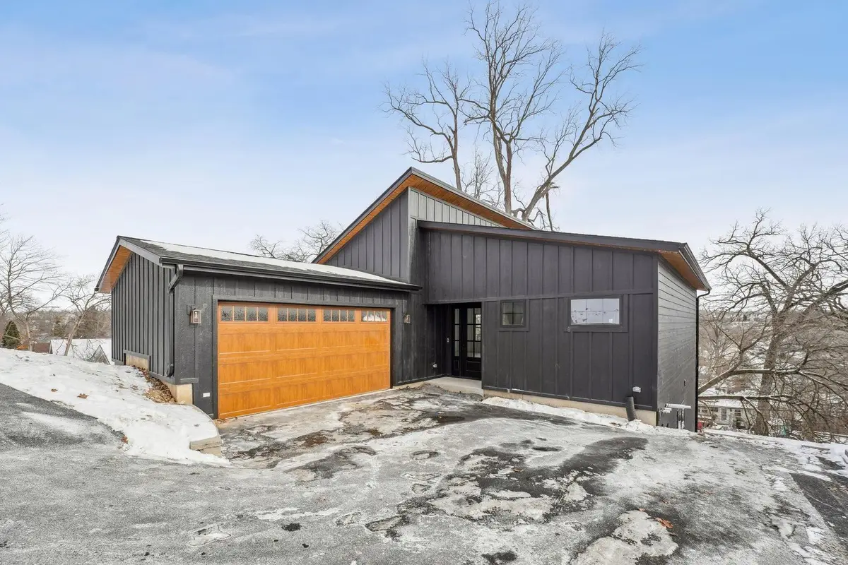 298 Apache Trail, Lake In The Hills, IL 60156 - Image #1