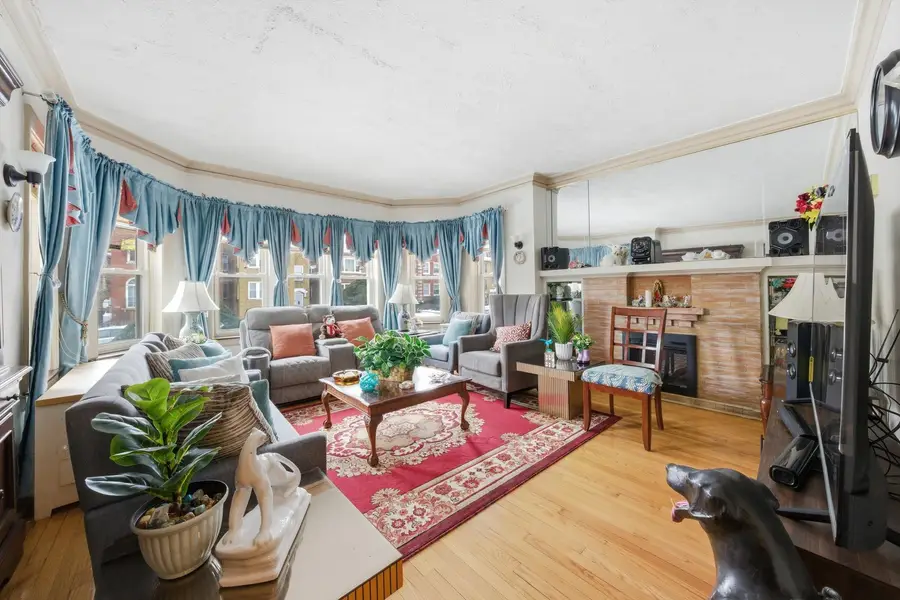 8019 S Rhodes Avenue, Chicago, IL 60619 - #2