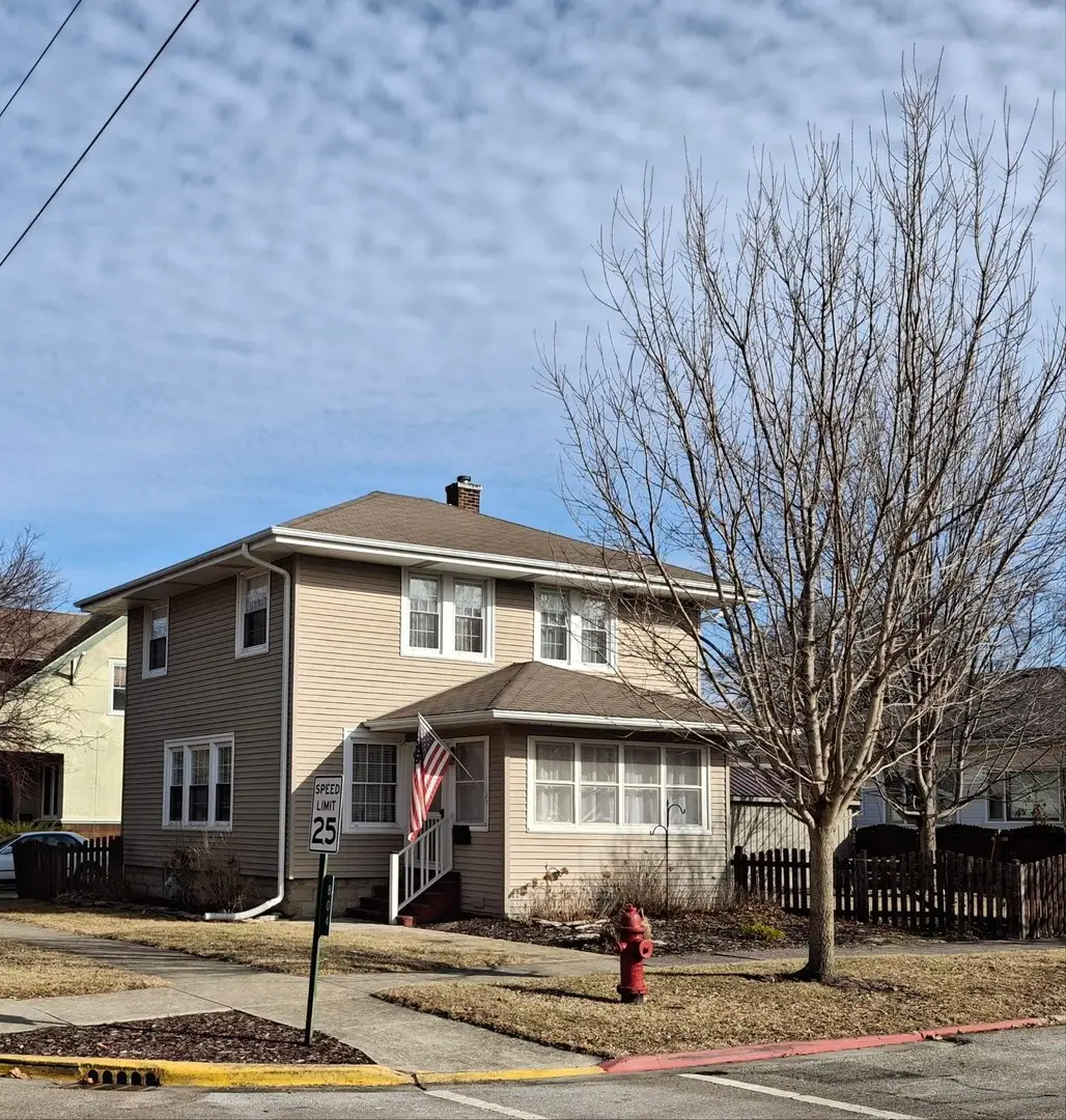 804 E Jefferson Street, Morris, IL 60450 - #1