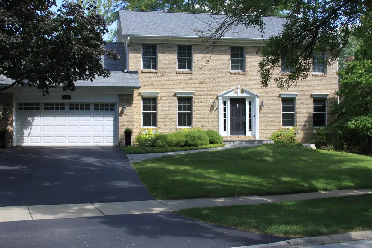 1172 Kenilworth Circle, Naperville, IL 60540 - Image #1
