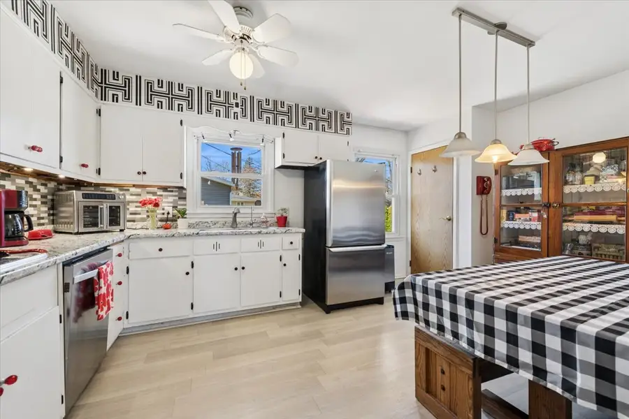 Address Withheld By Seller, Saint Charles, IL 60174 - #3