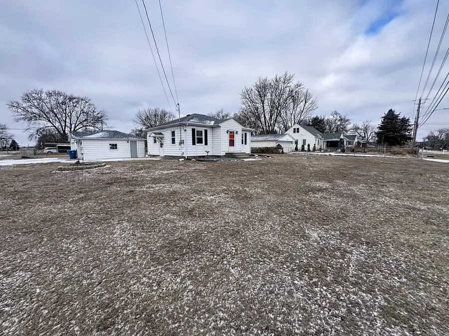 513 40th Street, East Moline, IL 61244 - Image #2