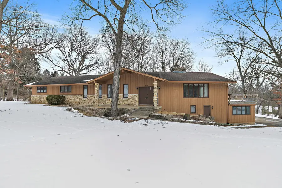 1040 Beau Brummel Court, Sleepy Hollow, IL 60118 - #2