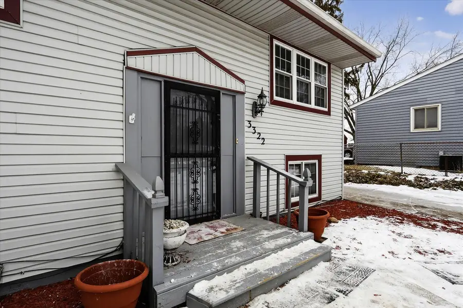 3322 Nashold Drive, Rockford, IL 61109 - #3