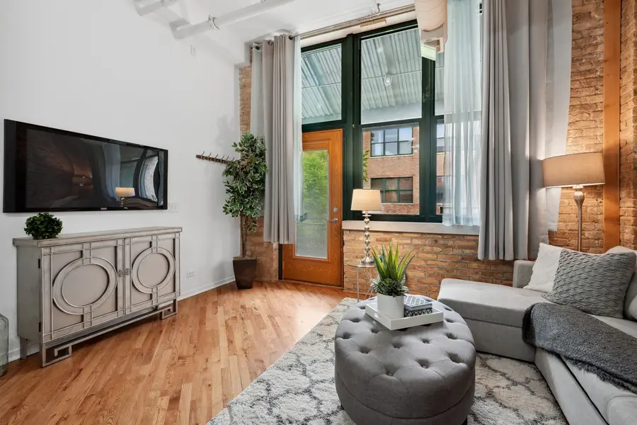 601 Linden Place #219, Evanston, IL 60202 - #2