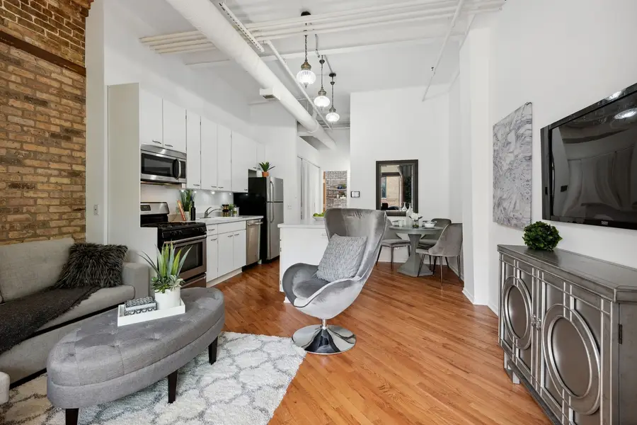 601 Linden Place #219, Evanston, IL 60202 - #3