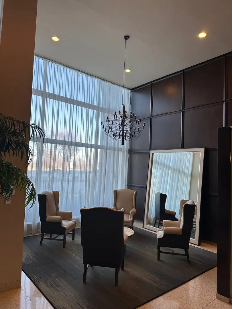 3470 N Lake Shore Drive #4C, Chicago, IL 60657 - #2