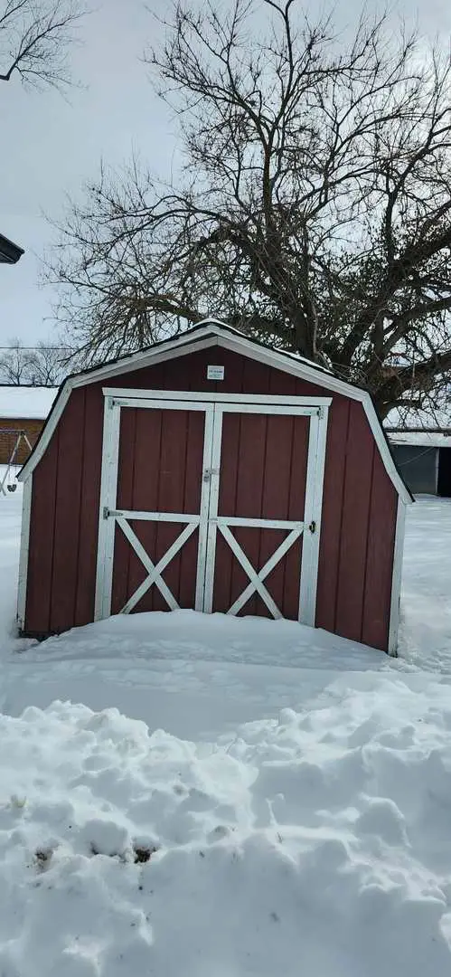 209 W Florence Street, Sesser, IL 62884 - #3