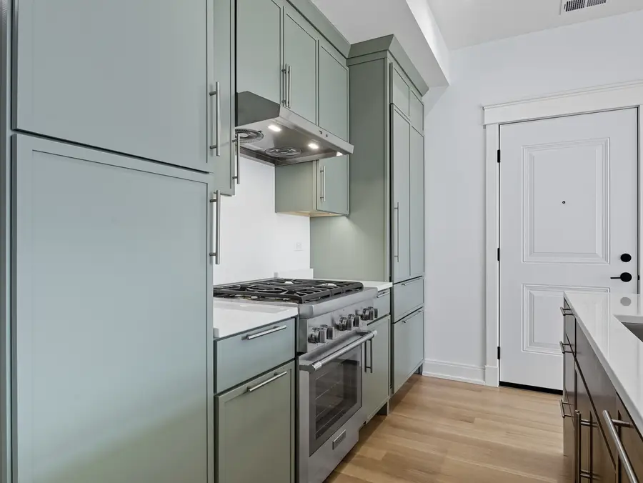 2471 N Clybourn Avenue #3, Chicago, IL 60614 - #2