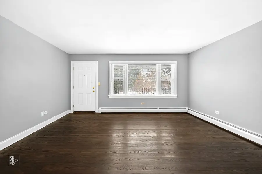 115 Dover Drive #13, Des Plaines, IL 60018 - Image #2