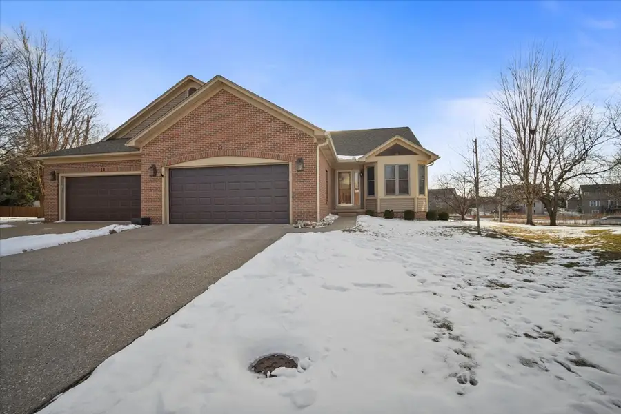 9 Spruce Court, Bloomington, IL 61704 - Image #2