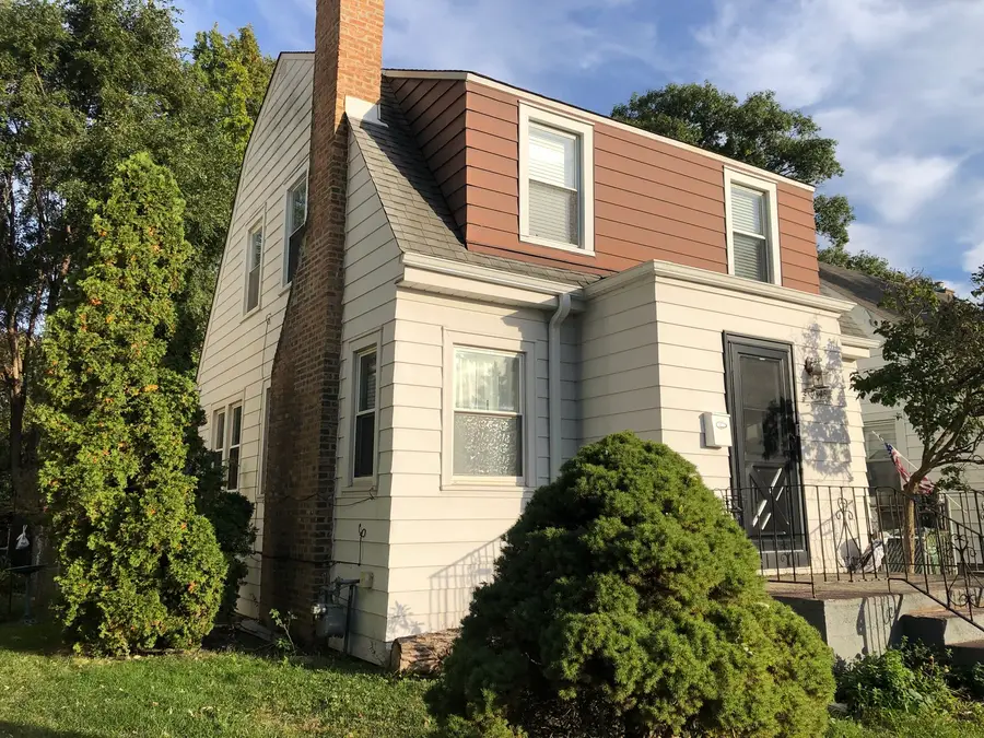 9545 S Troy Avenue, Evergreen Park, IL 60805 - #2