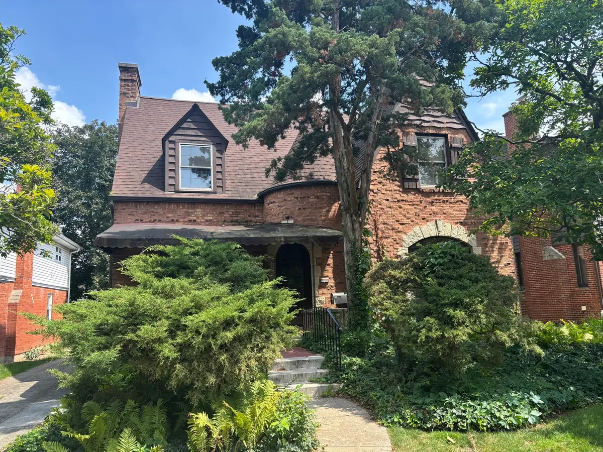 711 S Catherine Avenue, La Grange, IL 60525 - #1