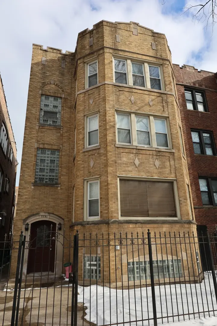 7751 S Phillips Avenue, Chicago, IL 60649 - Image #1