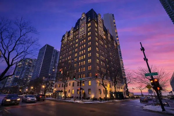 6101 N Sheridan Road #12E, Chicago, IL 60660