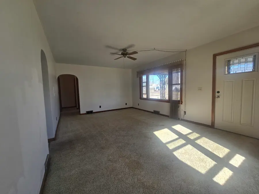 151 E Park Street, Chebanse, IL 60922 - #3