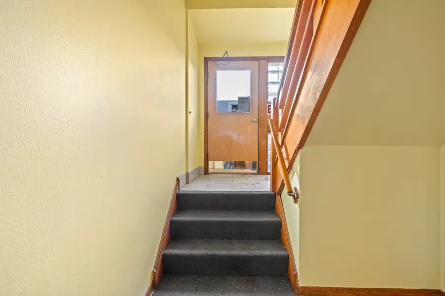 2222 N Harlem Avenue #1NW, Elmwood Park, IL 60707 - #3