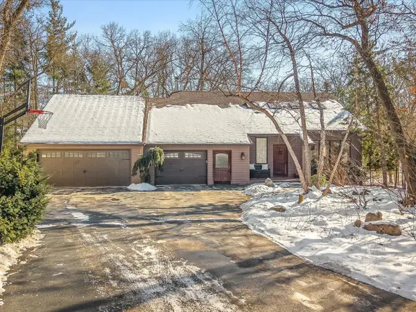 7447 Stacy Court, Roscoe, IL 61073