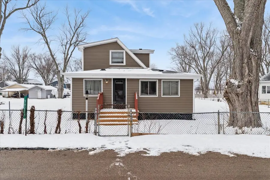 39224 N Willow Avenue, Antioch, IL 60002 - #2