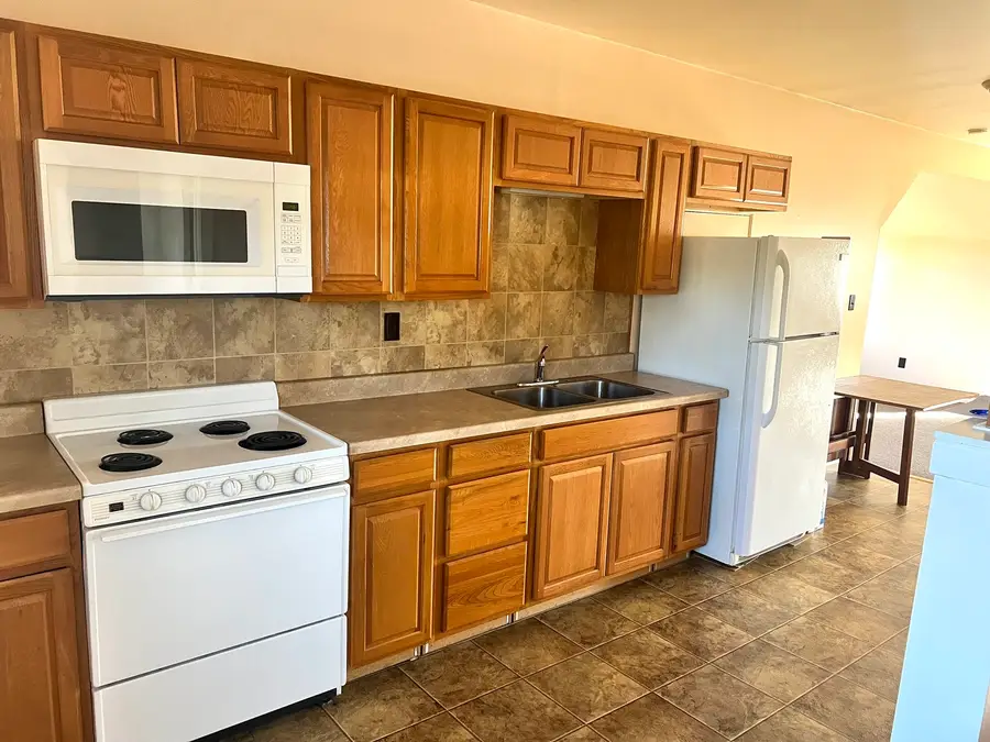 318 North Main Street, Maquoketa, IA 52060 - #3