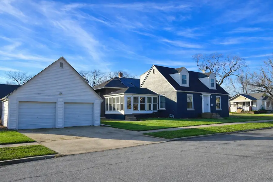 301 Warren Street, Calumet City, IL 60409 - #3