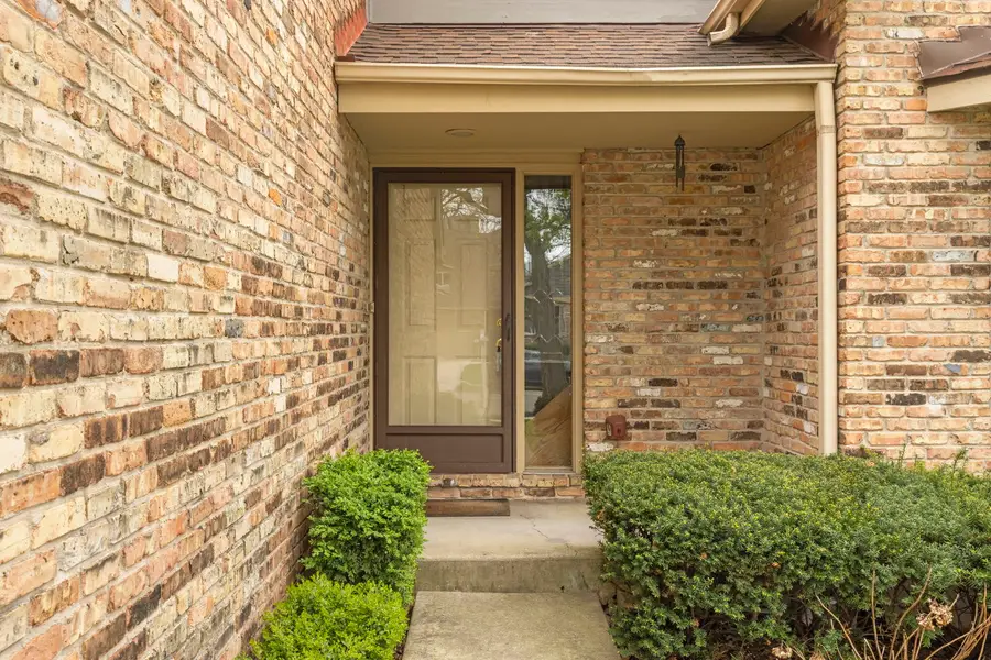 419 W Evergreen Street, Wheaton, IL 60187 - #3