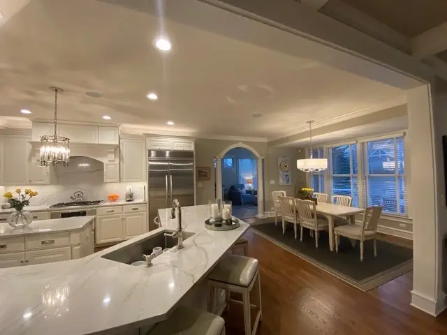 835 Avon Court, Glen Ellyn, IL 60137 - #2