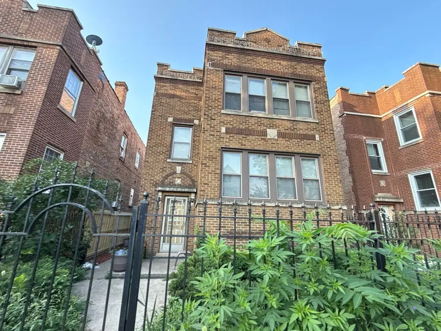 4319 W Potomac Avenue, Chicago, IL 60651 - #3