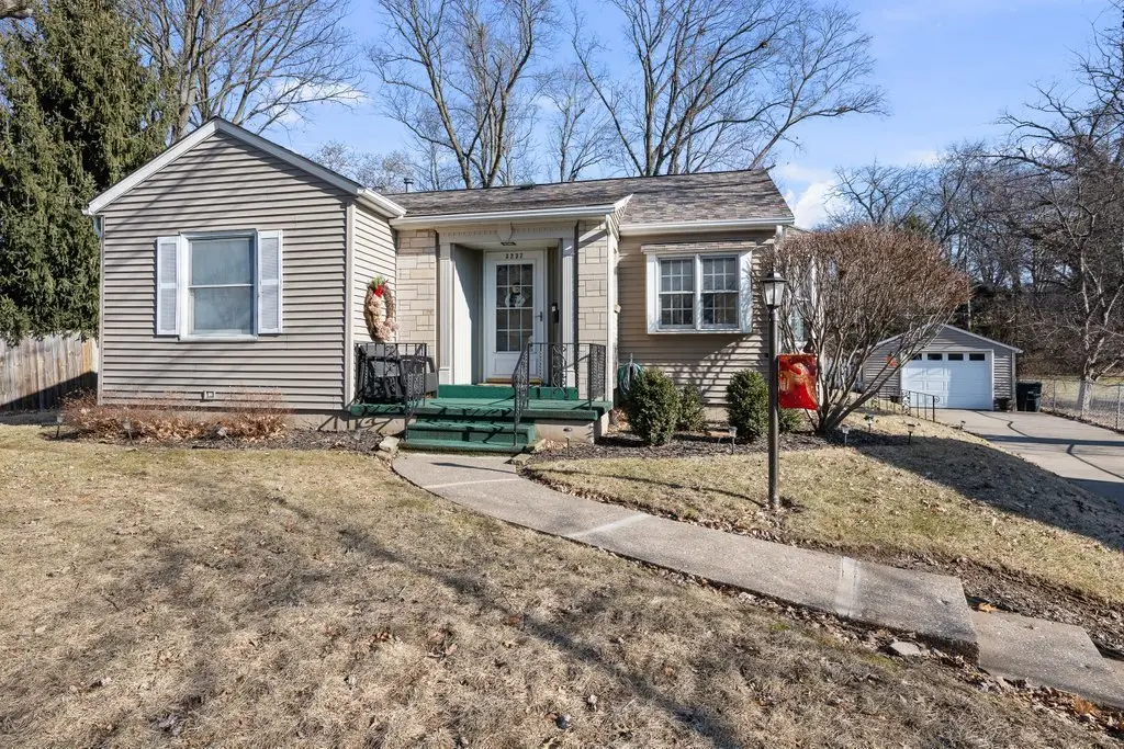 3237 14 Street, Rock Island, IL 61201 - Image #1