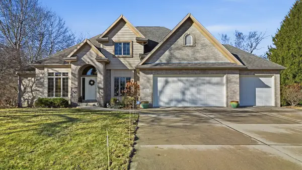 117 Fox Trot, Dixon, IL 61021