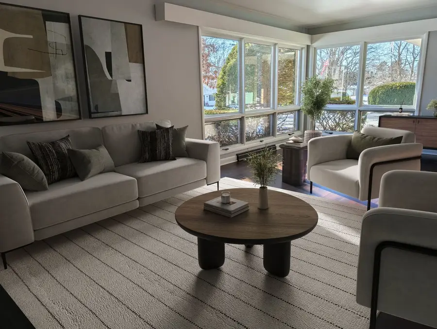 2032 W Laurel Street, Freeport, IL 61032 - #3