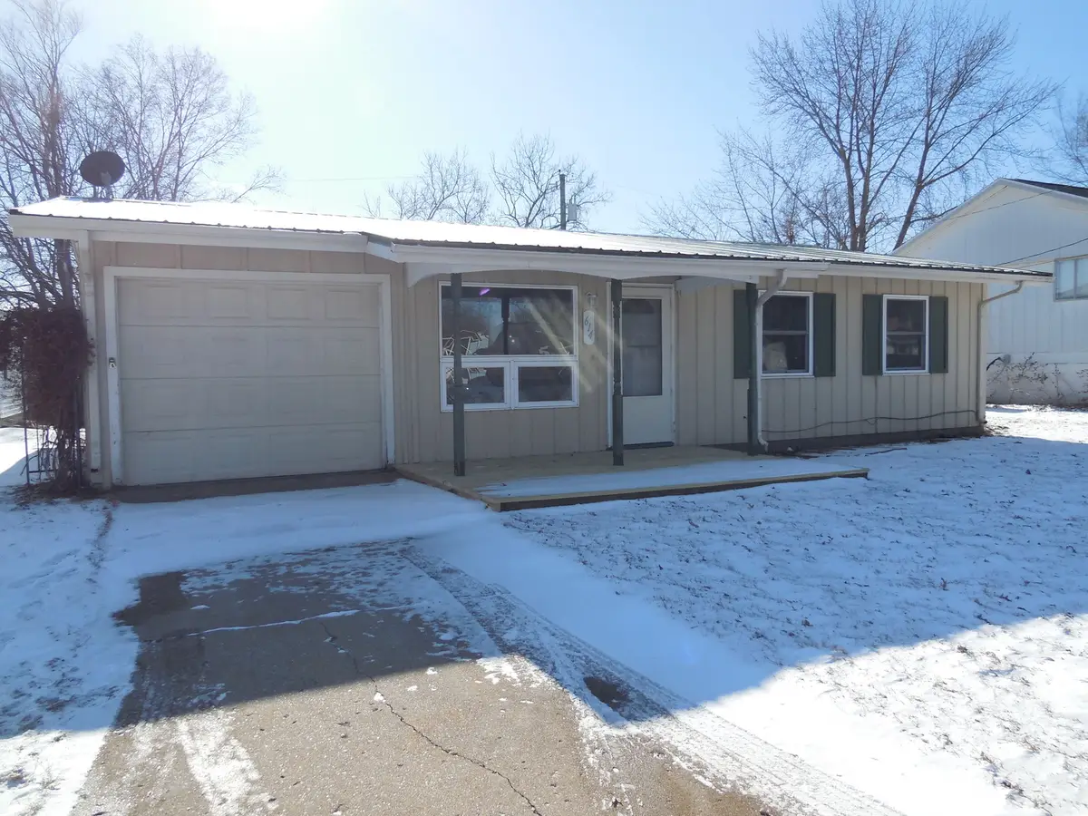 614 Cushing Street, Dixon, IL 61021 - #1