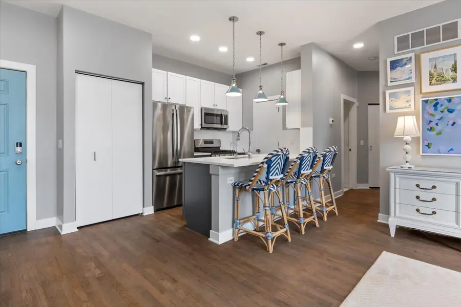 2342 W Bloomingdale Avenue #201, Chicago, IL 60647 - #3