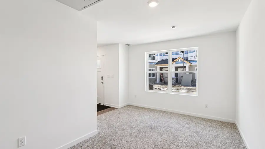 557 Yosemite Way, Mundelein, IL 60060 - Image #3