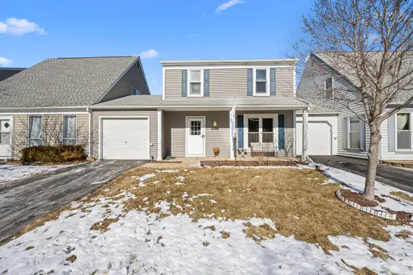 29W358 Crabtree Lane, Warrenville, IL 60555
