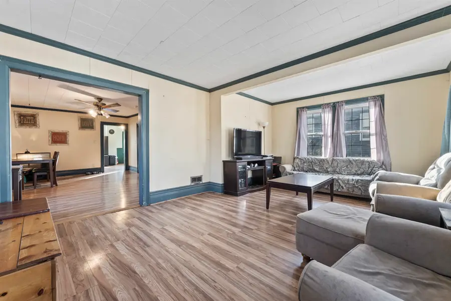 109 E Cherokee Avenue, Shabbona, IL 60550 - #2