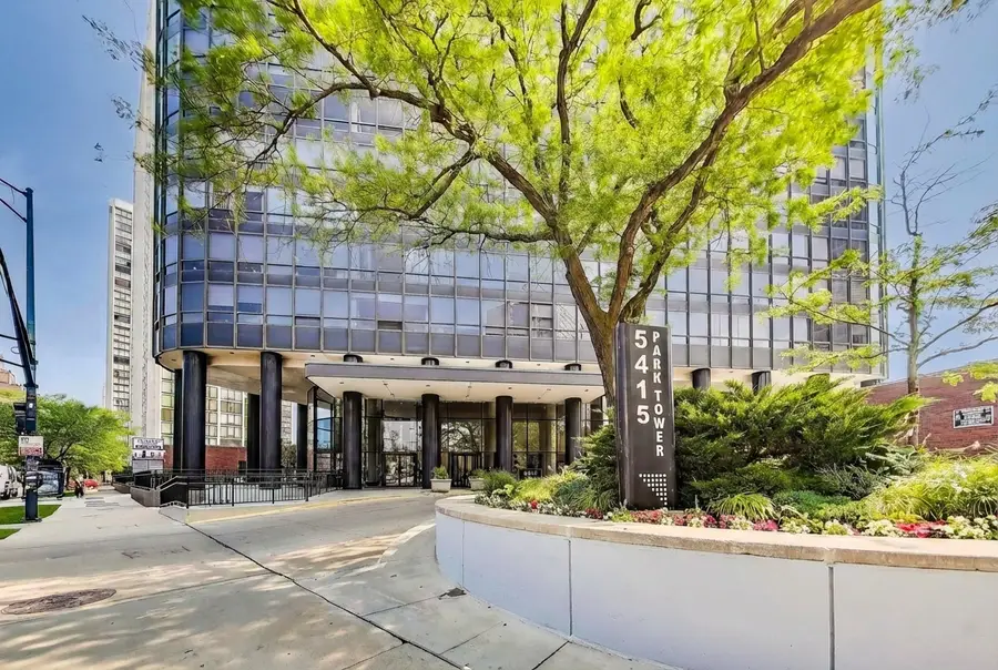 5415 N Sheridan Road #3203, Chicago, IL 60640 - #2