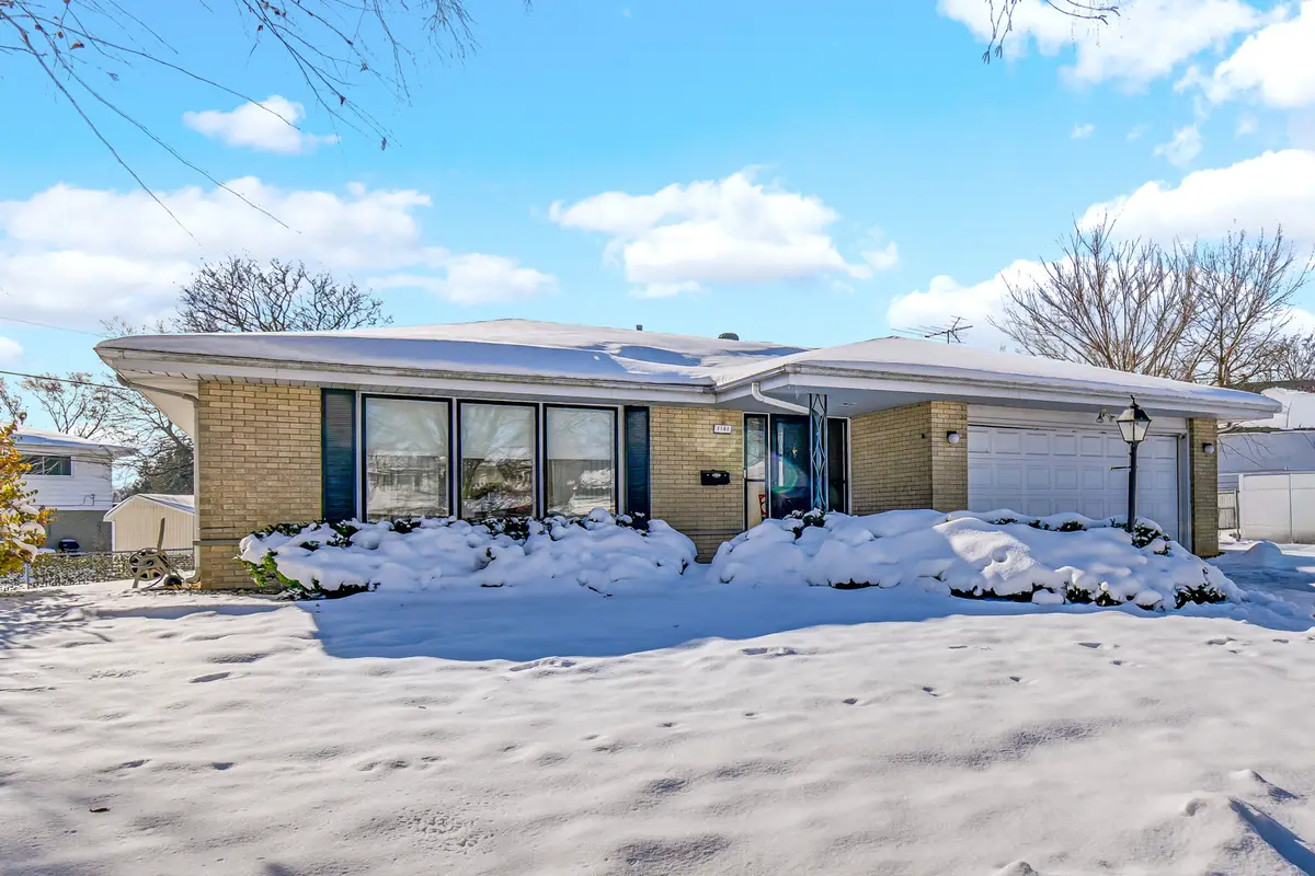 1161 E 171st Court, South Holland, IL 60473 - Image #1