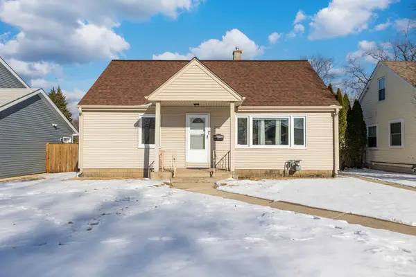 202 N Oakwood Avenue, Willow Springs, IL 60480