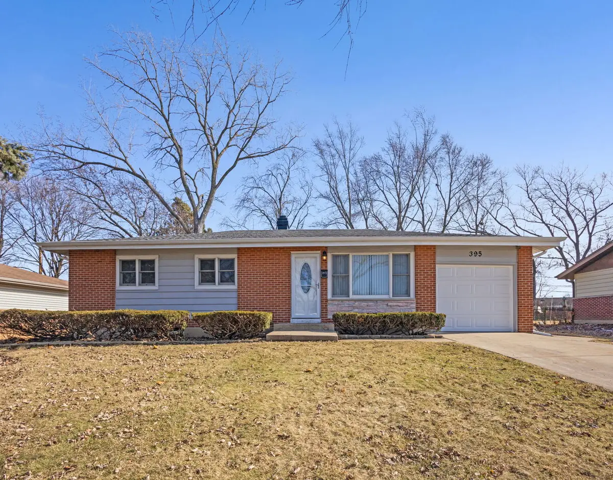 395 Washington Boulevard, Hoffman Estates, IL 60169 - #1