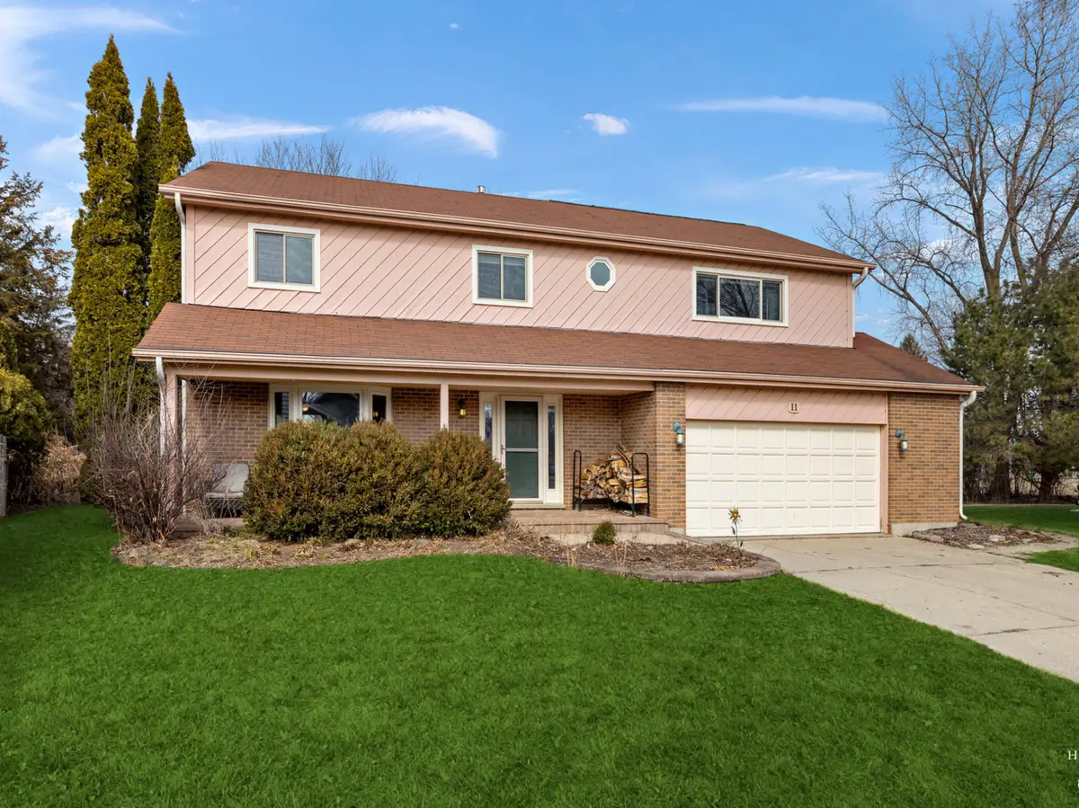 11 Spinnaker Court, Grayslake, IL 60030 - #1