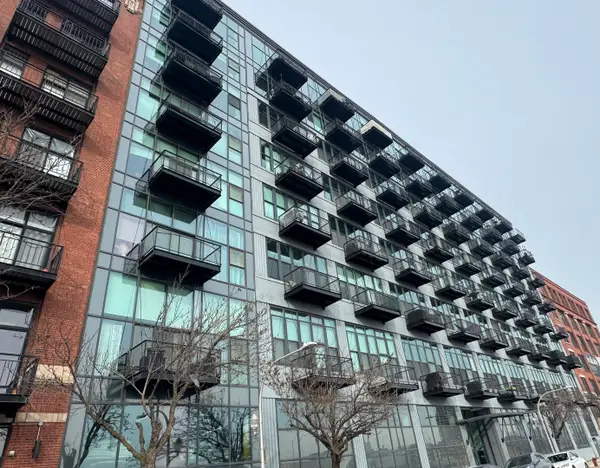 1224 W Van Buren Street #615, Chicago, IL 60607